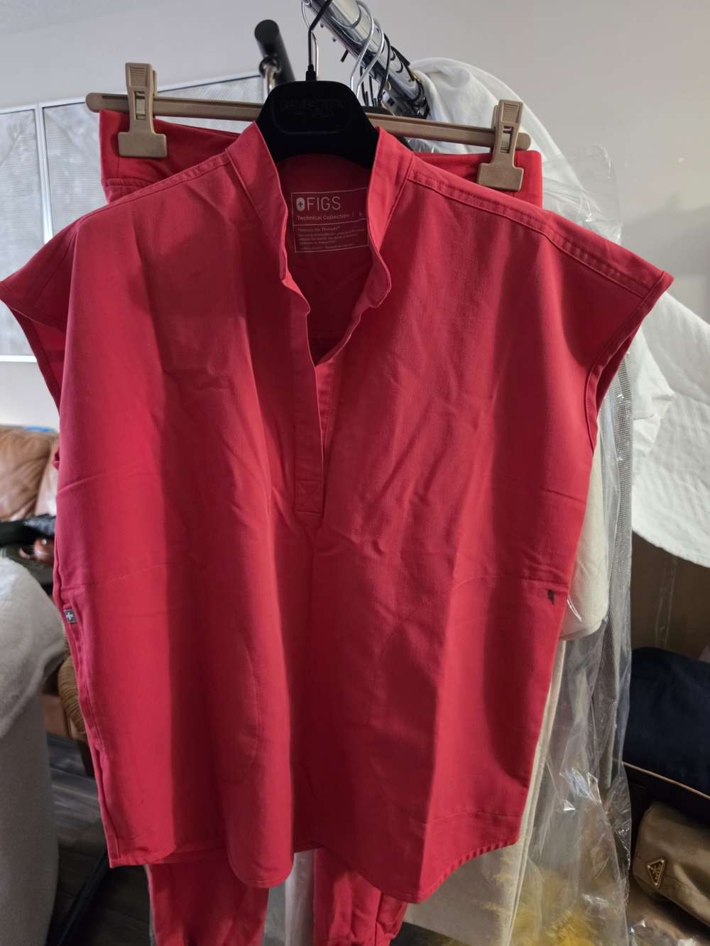 Figs Womens Red Scrubsuit Set Small